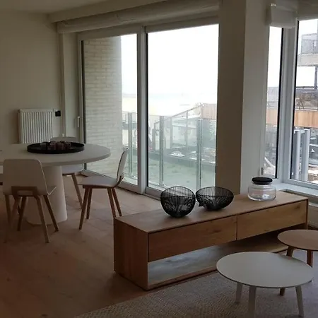 Zeedijk La Digue 102 - Lateraal Zeezicht Appartement Koksijde